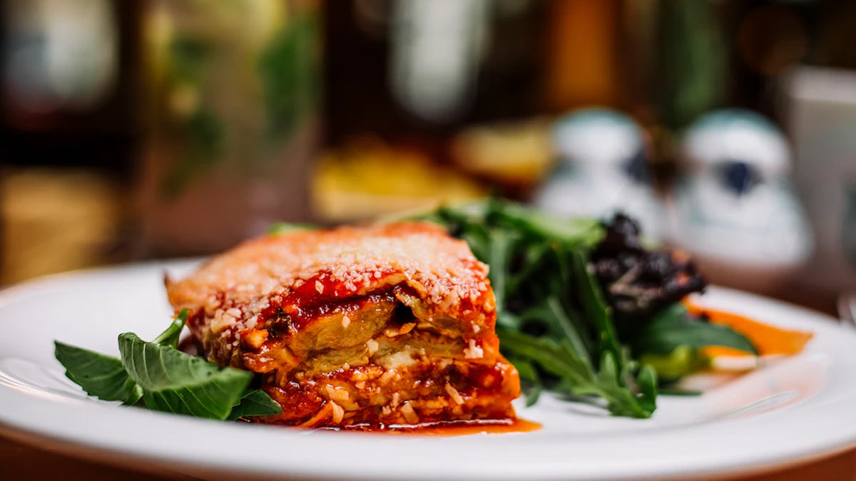 spiced sausage chicken lasagne recipe by chef kaviraj