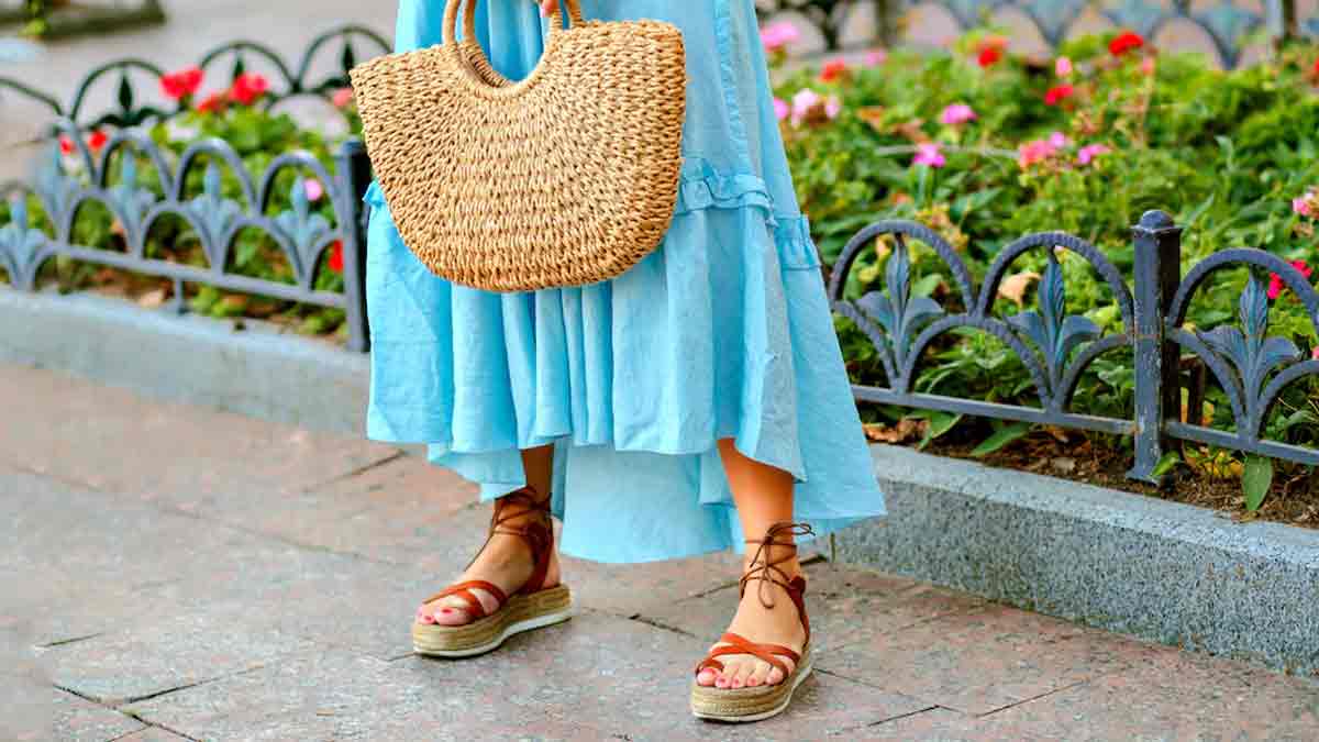 style footwears with maxi dress