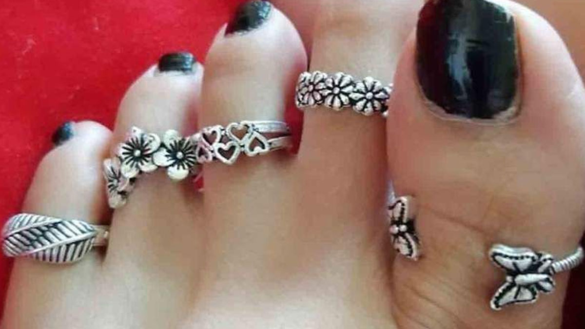 toe ring significance
