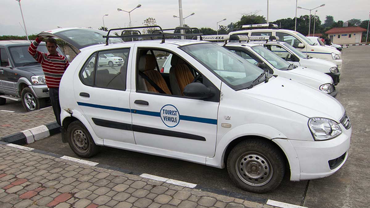 tranport to travel for mcleodganj