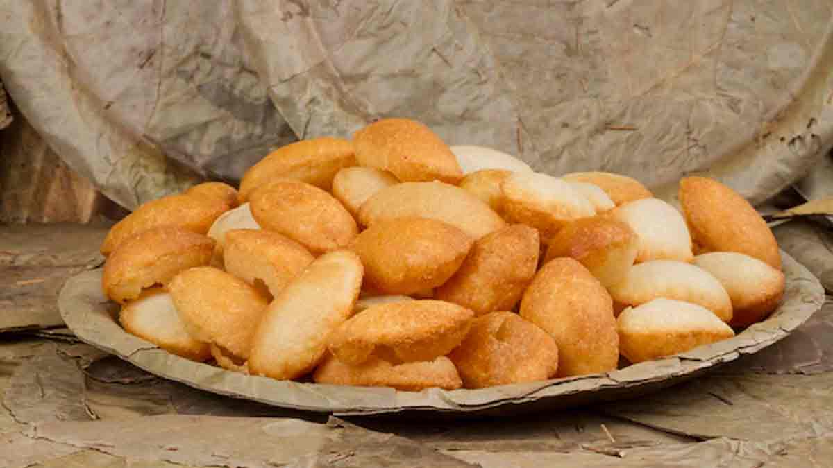 tricks to make crispy suji golgappa