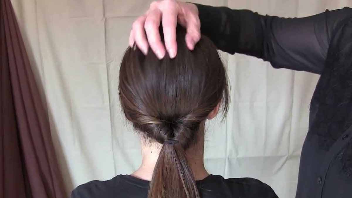 twisted ponytail hair style idea