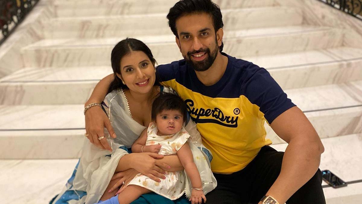 Celebrity Couple Ki Ladai