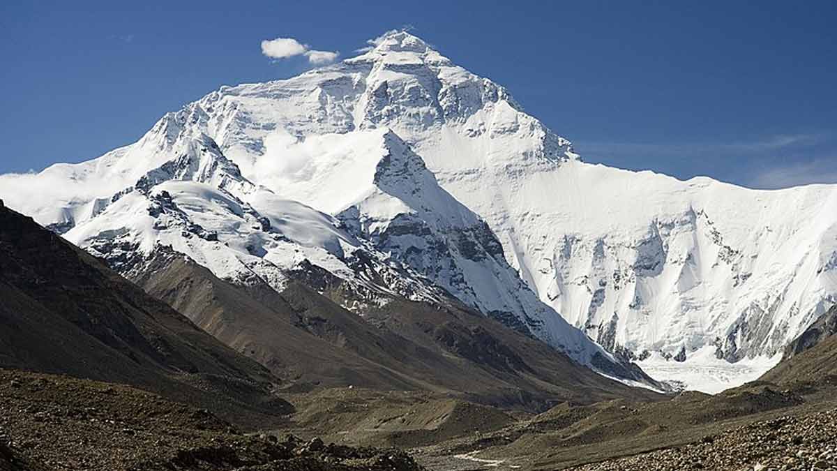 mount-everest-mount-everest-first-mahila