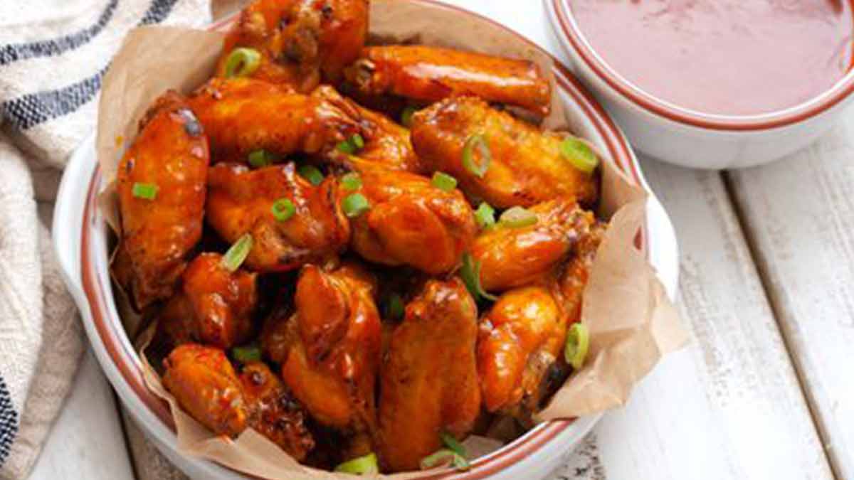 Chicken Wings | Chef Kaviraj Khialani | Chicken Wings Recipes | HerZindagi