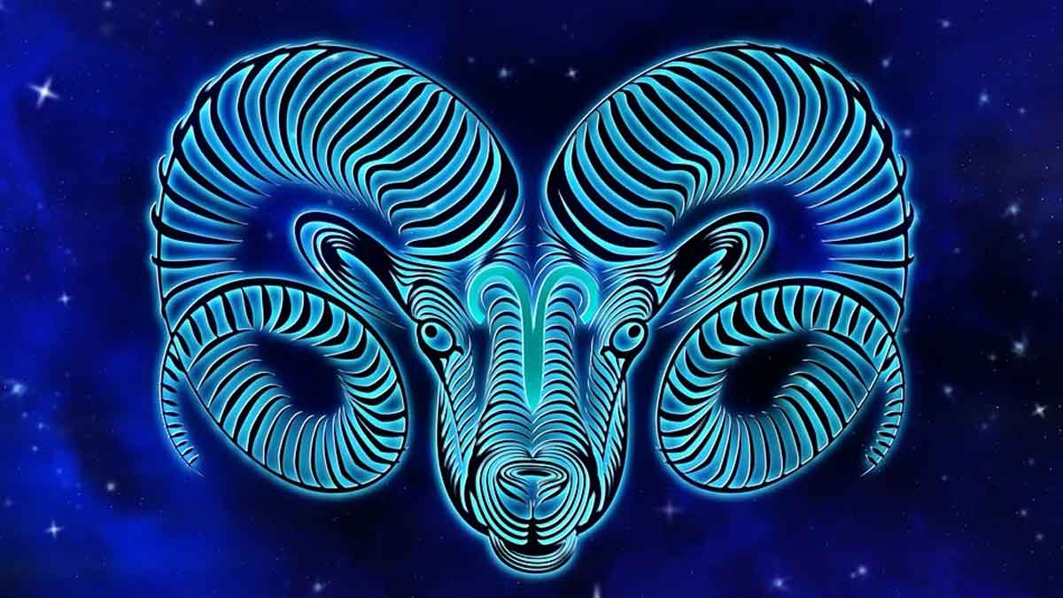 Zodiac Signs Most Affected By Strawberry Moon स्ट्रॉबेरी मून 2022 Strawberry Moon Rashifal