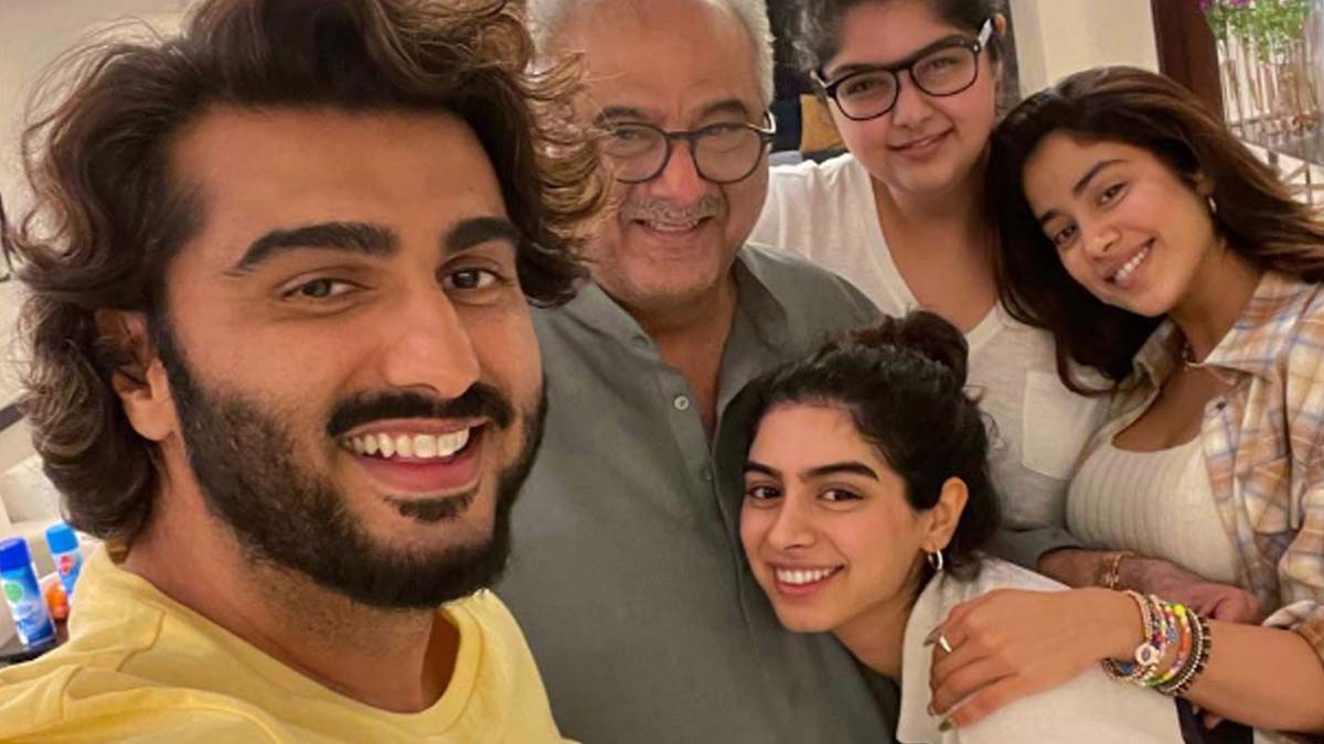 परिवार को एक साथ जोड़ते हैं अर्जुन- arjun and his sisters