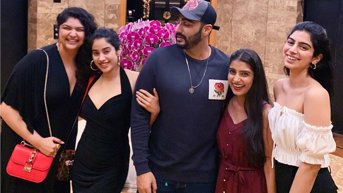 बहनों की करते हैं चिंता- arjun and his sisters