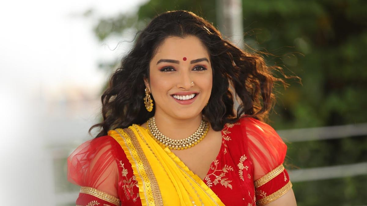 bhojpuri actress amrapali dubey beauty secrets b
