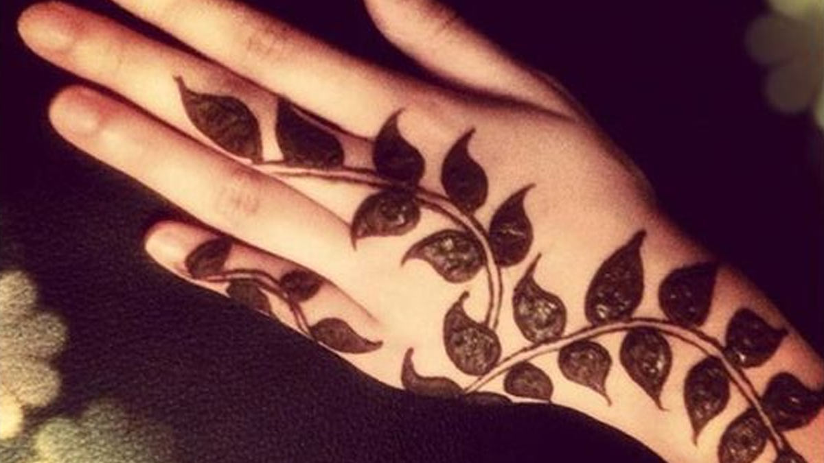 Karwa Chauth 2023 Mehndi Design Latest And Simple Mehndi Design Photos Full  Hand Mehndi Design Images - Amar Ujala Hindi News Live - Karwa Chauth Mehndi  Design:इस करवा चौथ हाथों में लगाएं