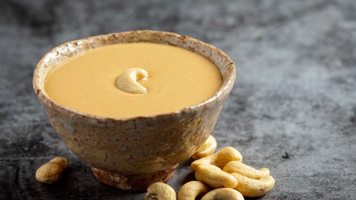 cashew paste to thicken gravy