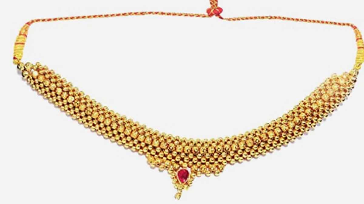 तस्वीर देखें और बताएं इस आभूषण का नाम? choker pic