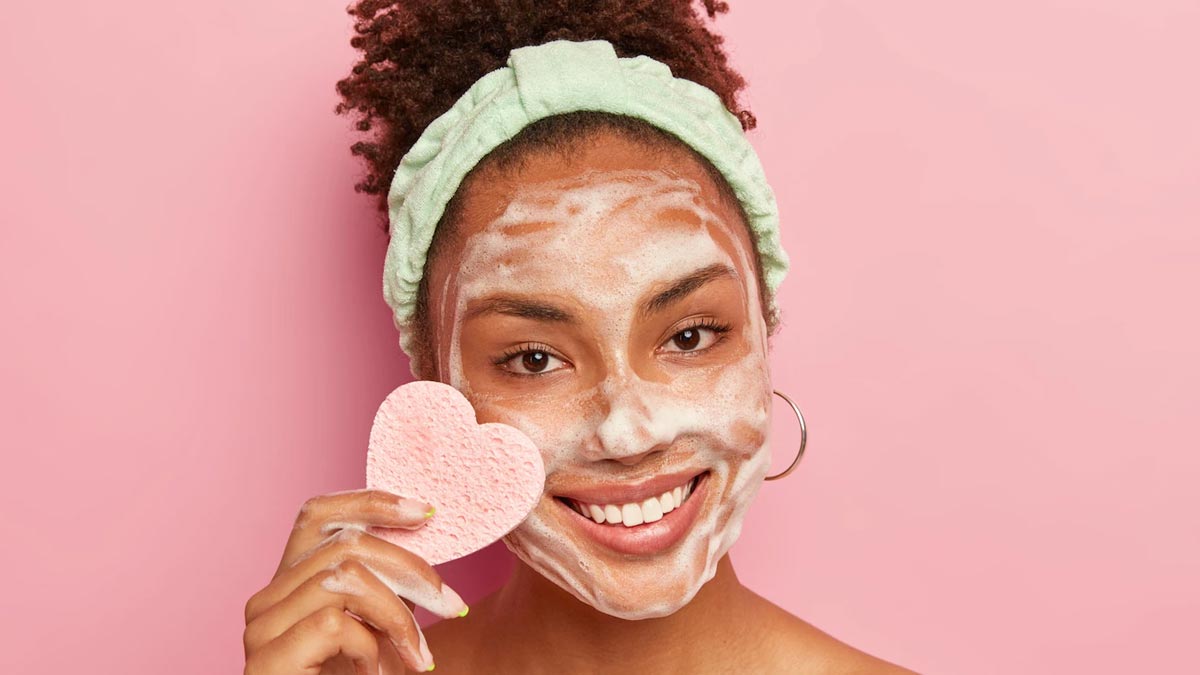 Basic Skincare Routine Ctm Skincare How To Get Clear Skin Herzindagi Basic Skincare Routine Ctm Skincare How To Get Clear Skin Herzindagi