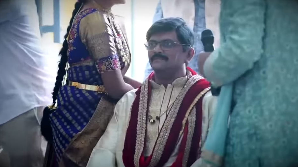 father wax statue viral video