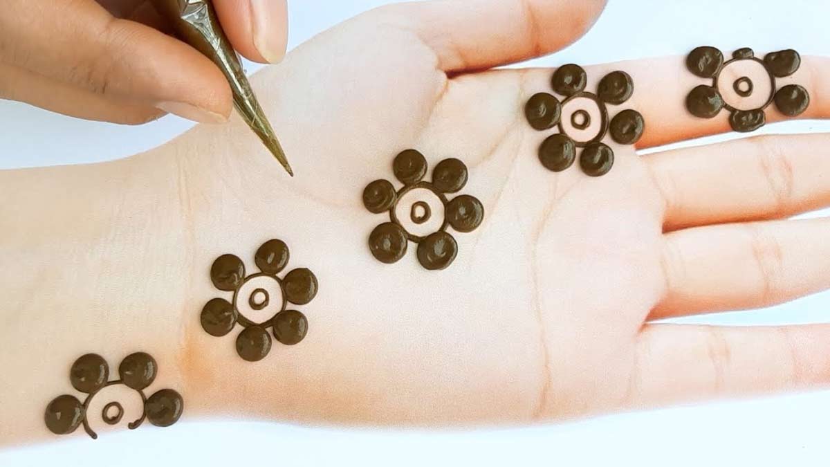 Simple Mehndi Designs