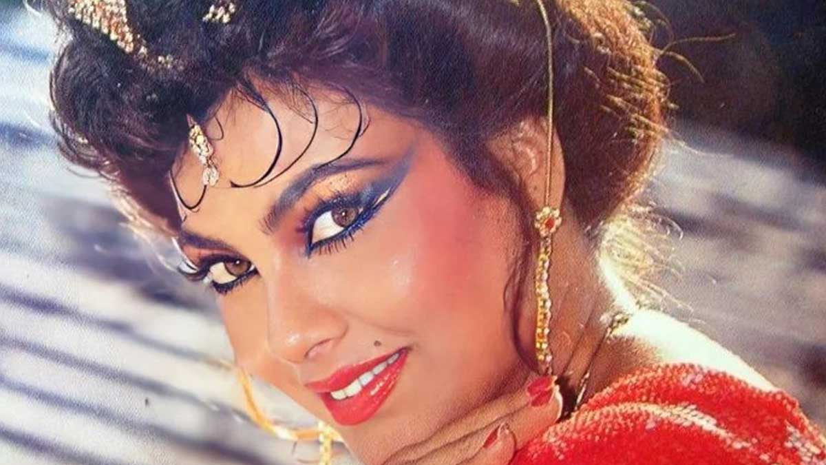 किमी काटकर kimi katkar