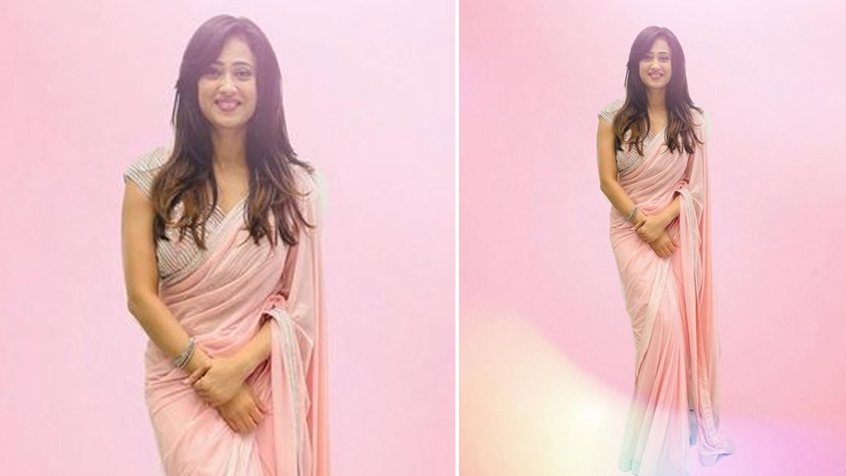 light pink saree