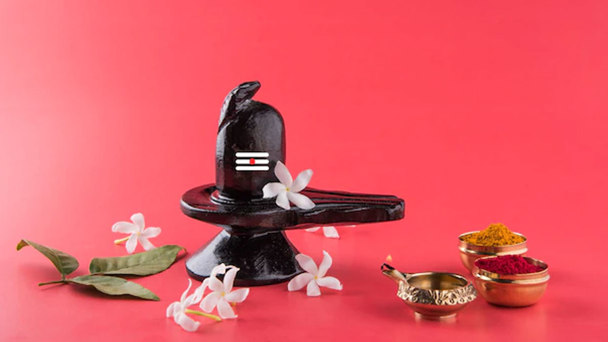 lord shiva offering milk
