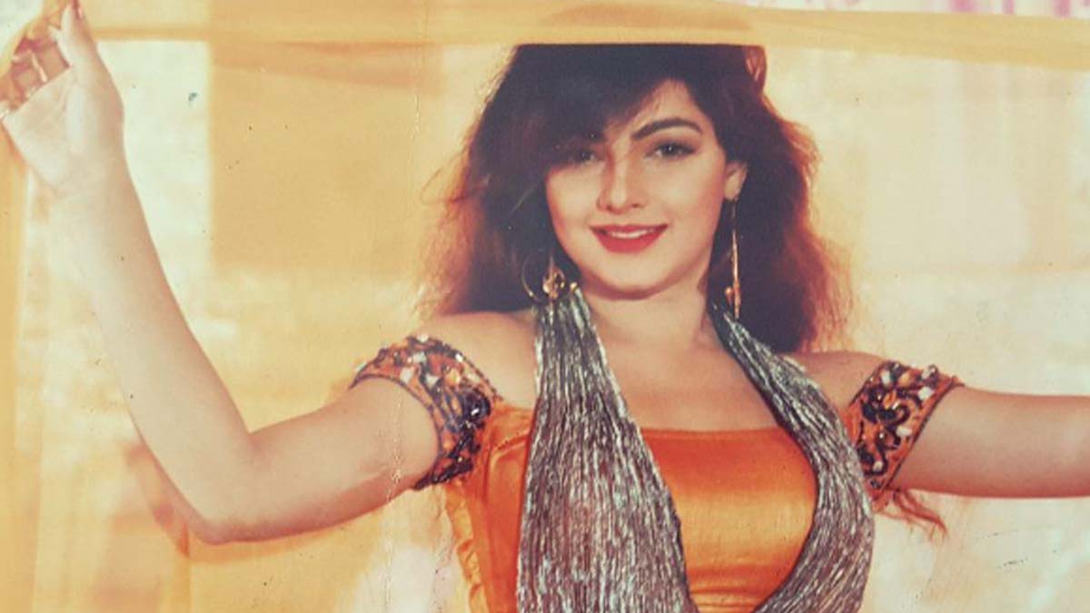 ममता कुलकर्णी mamta kulkarni