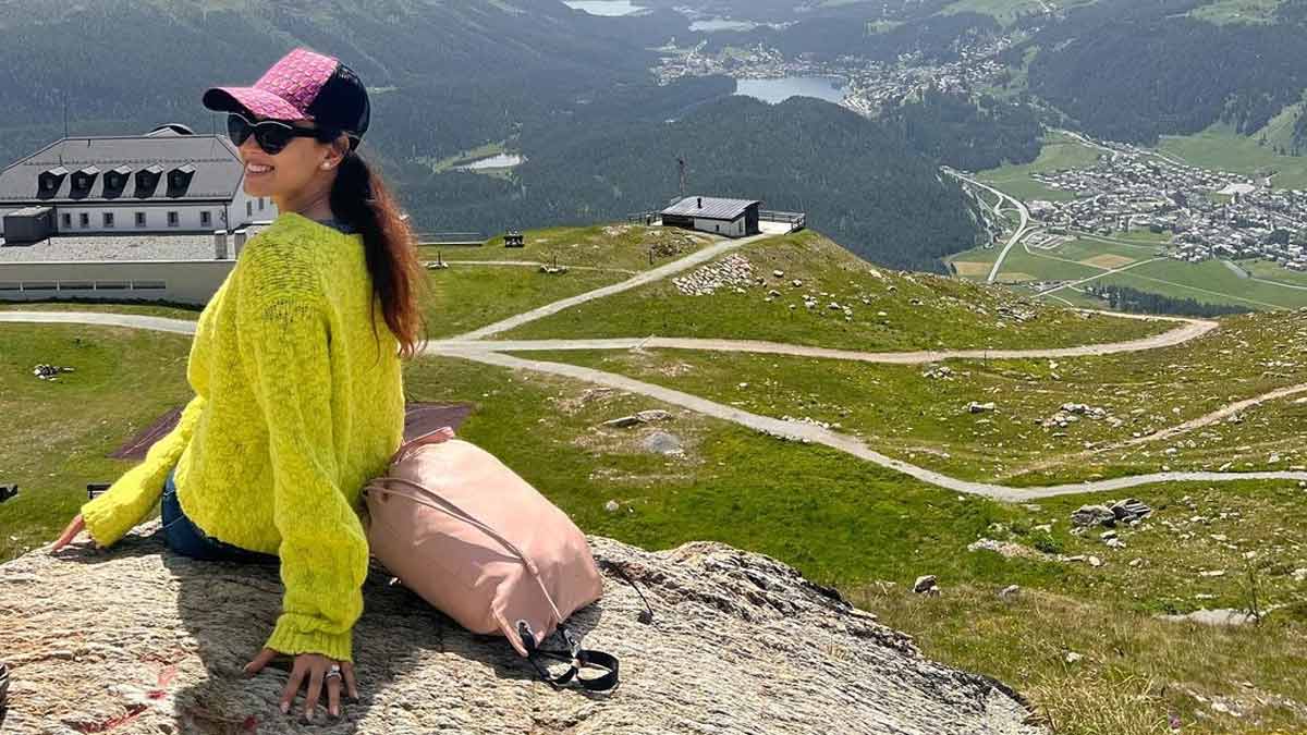 neon shades mira kapoor vacation outfits