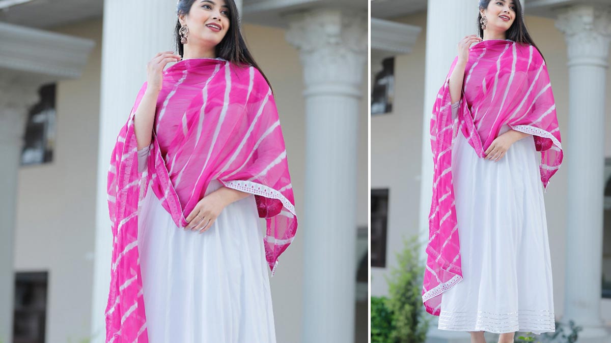 प्रिंटेड दुपट्टा printed dupatta with white kurti