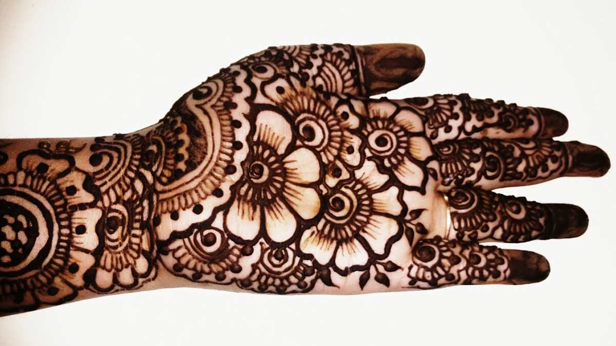 Latest 50 Finger Mehndi Designs That We Absolutely Adore