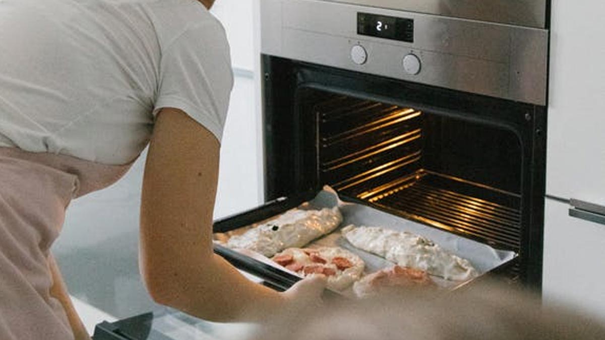 These Tips Will Help You To Extend The Shelf Life Of Baked Food बेक्ड