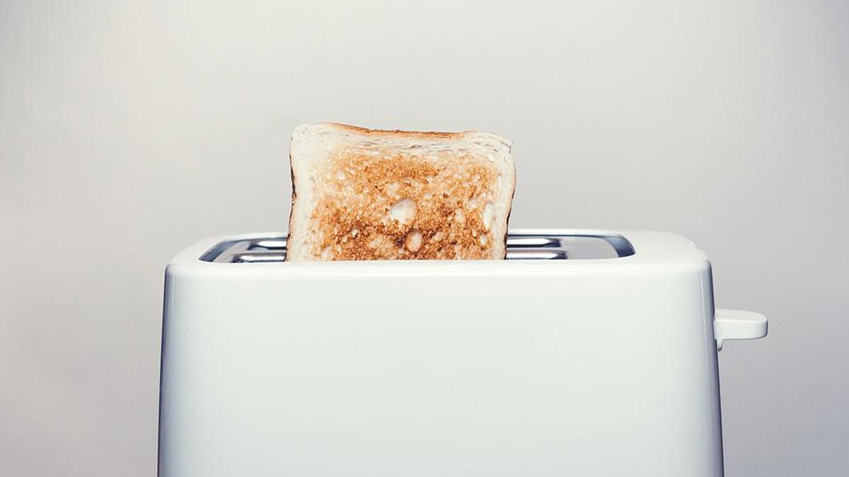 what is better sandwich maker vs toaster