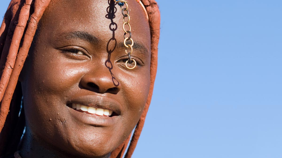 why himba tribe women never take bath