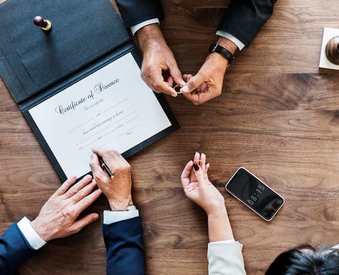 Divorced couple tips