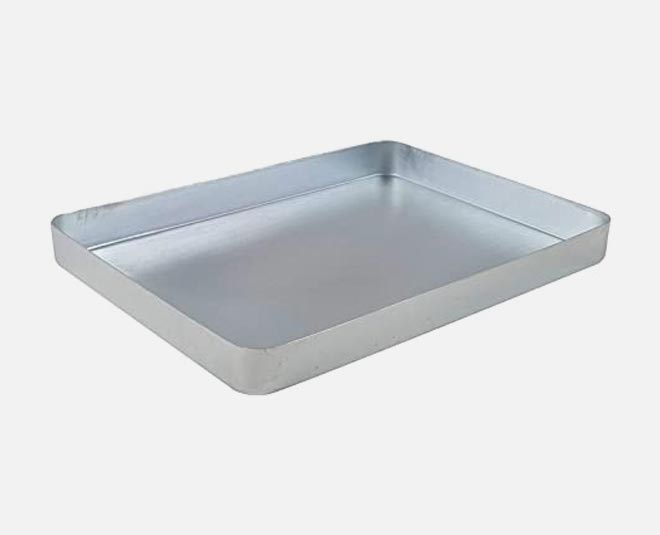 Easy  Tips  To  Clean  Baking  Tray