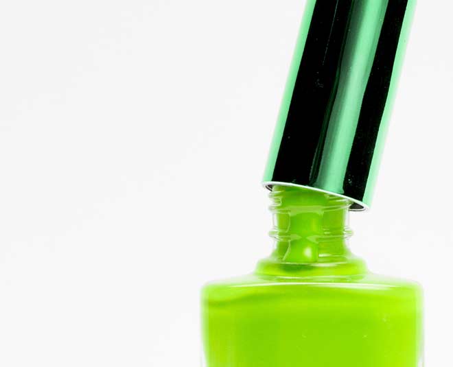 ग्रीन एप्पल (Green Apple) apple green nail paint