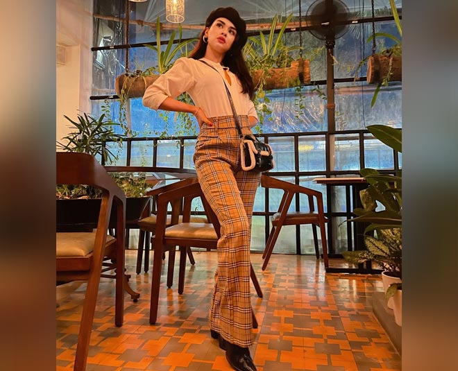 avneet kaur best outfits