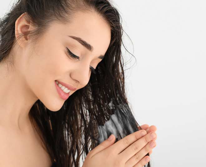 Hair Conditioner Mistakes You Should Avoid कंडीशनर कब लगाया जाता है Hair Conditioner Lagane Ka