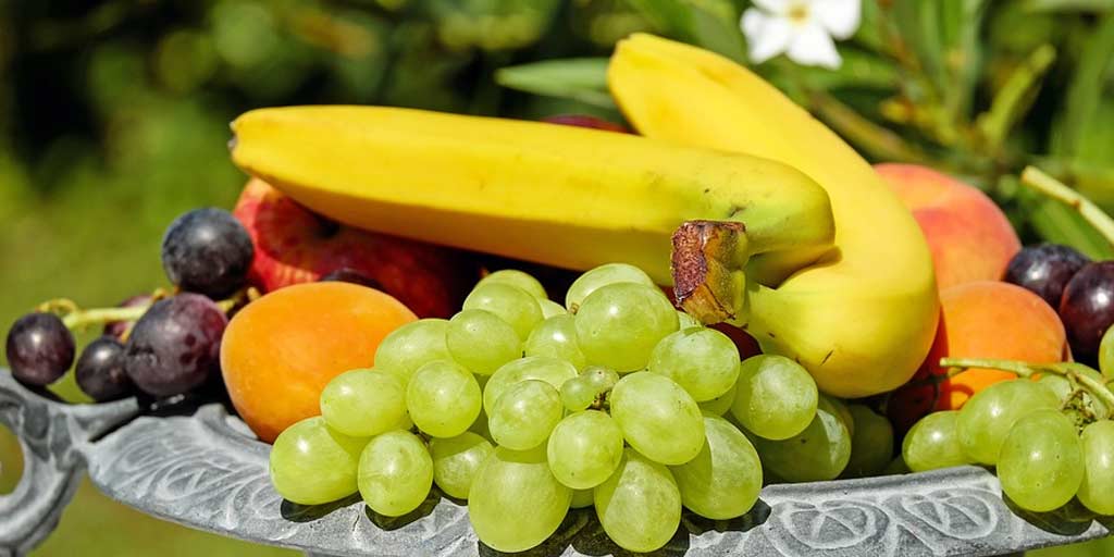 Seasonal Fruit Salad Recipe For Summer In Hindi सीजनल फलों से बनाएं