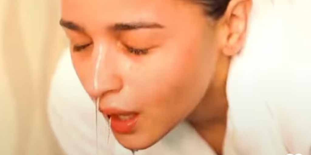 Try Alia Bhatt's Ice Water Face Dip For Tight, Glowing Skin, Read Benefits Try Alia Bhatt's Ice