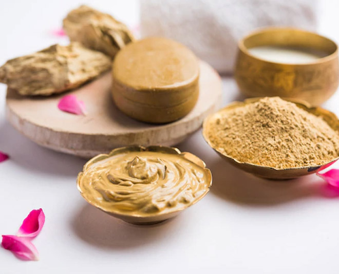multani mitti and coconut water face mask