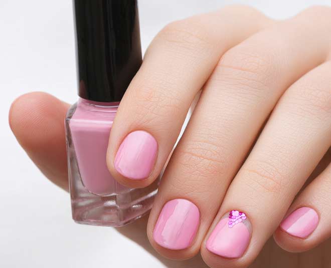 पाउडर पिंक (Powder Pink ) powder pink nail paint