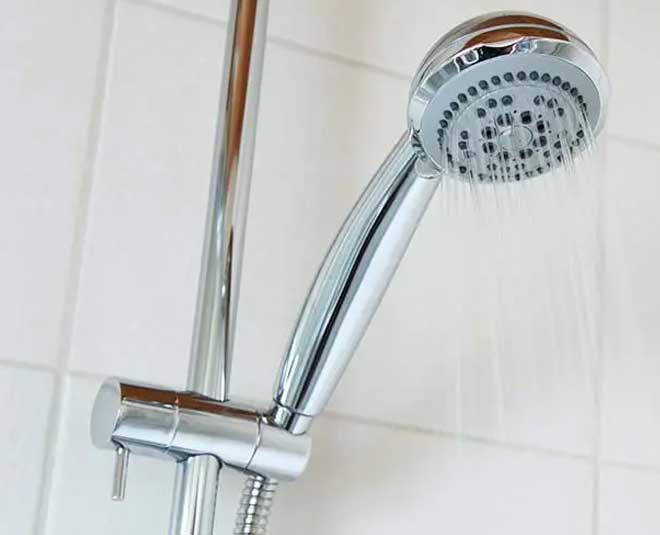 shower cleaning at home