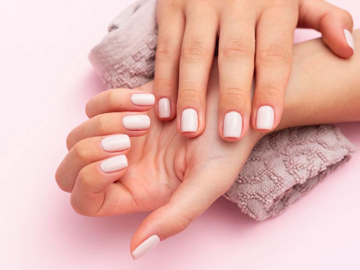 Avoid These Nail Care Mistakes To Upkeep Your Fingers | HerZindagi Avoid These Nail Care Mistakes To Upkeep Your Fingers | HerZindagi