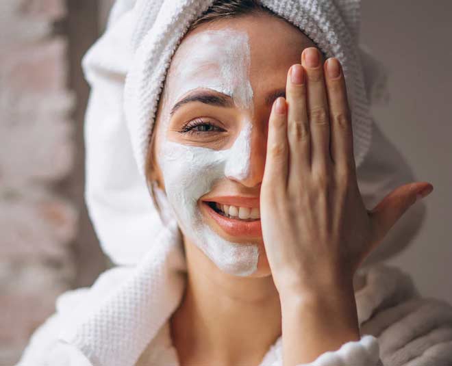 Types And Benefits Of Face Mask For Women In Summer Season