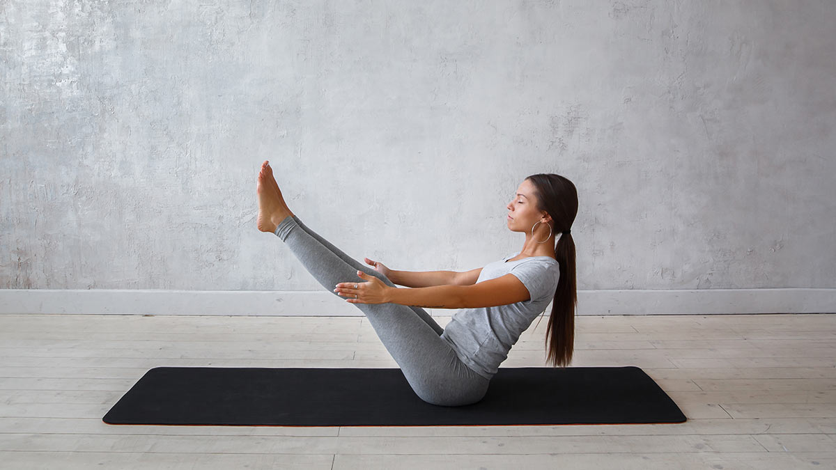 Malaika Arora Yoga | How To Reduce Belly Fat | Malaika Arora Yoga ...