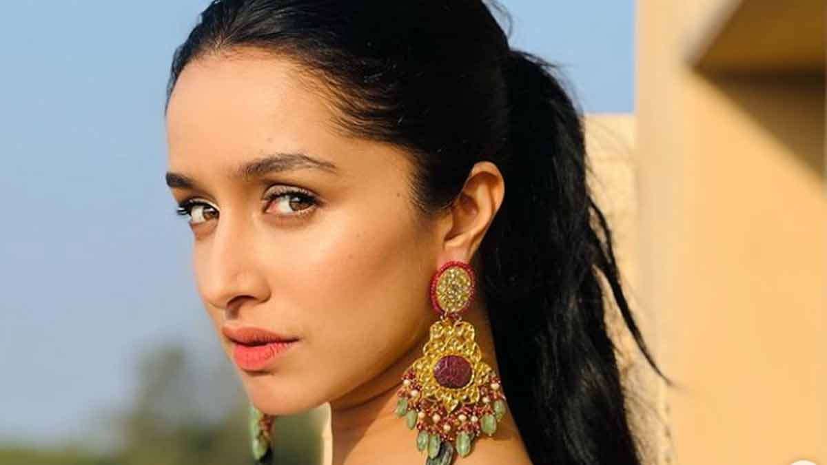 Celebs whose debut film was flop