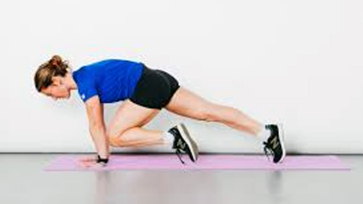 Mountain climbers at home