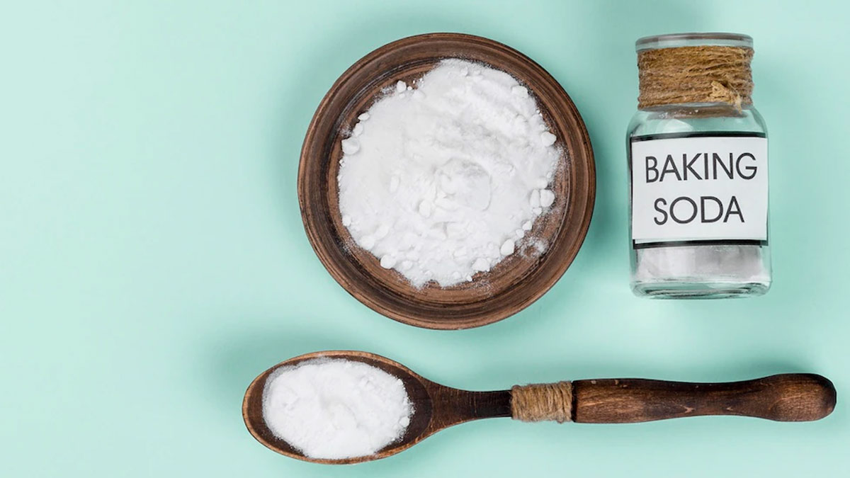 How To Use Baking Soda In Toilet Bowl बेकिंग सोडा और सिरका Baking