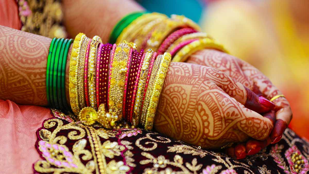 bangles rules for ladies