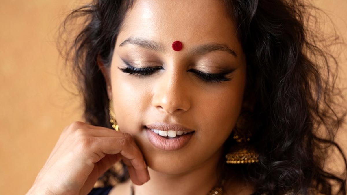 bindi importance in hindi