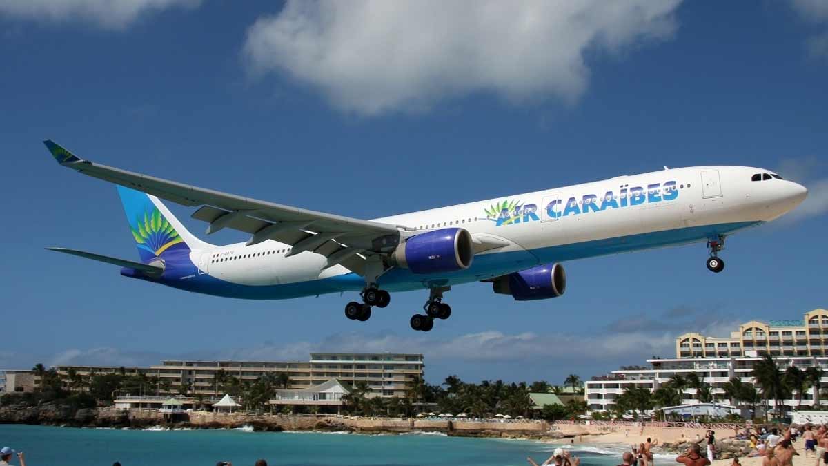 dangerous airports in the world