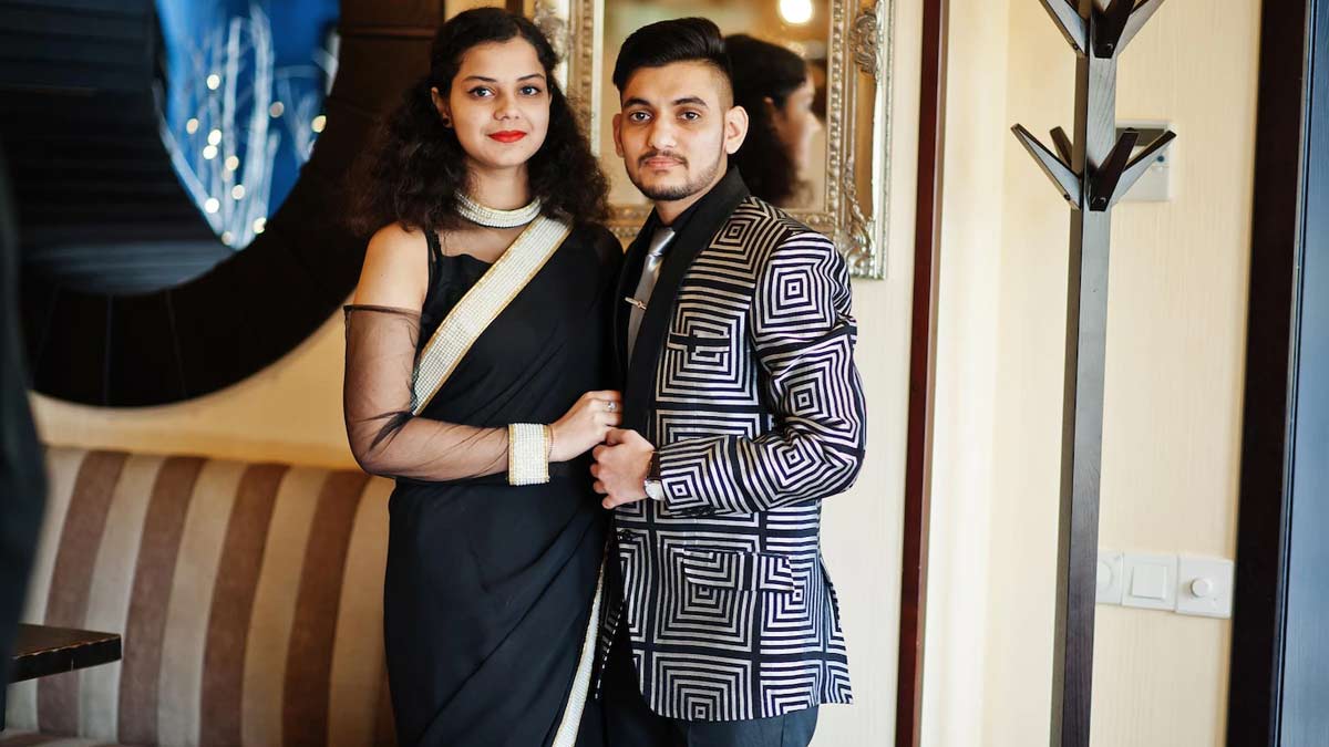 dont wear black and white in wedding