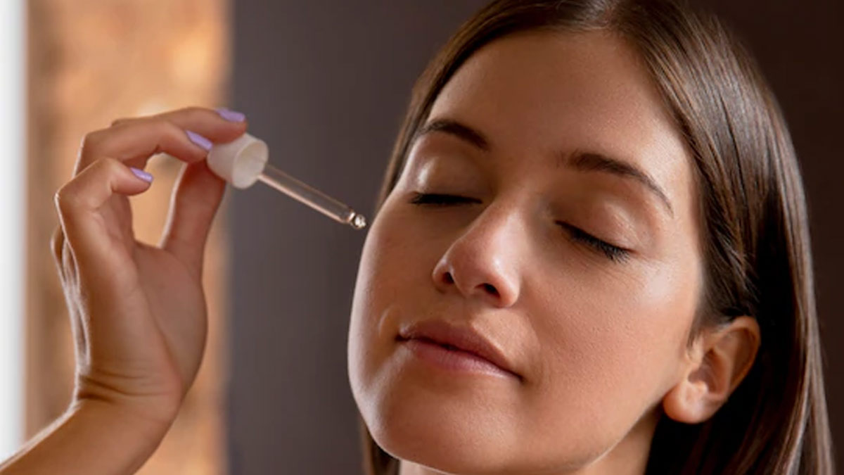 healthy skin care with retinol